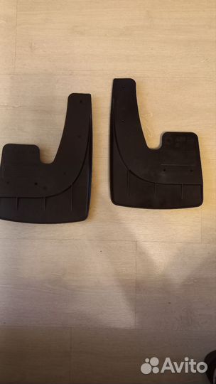 Брызговики универсальные