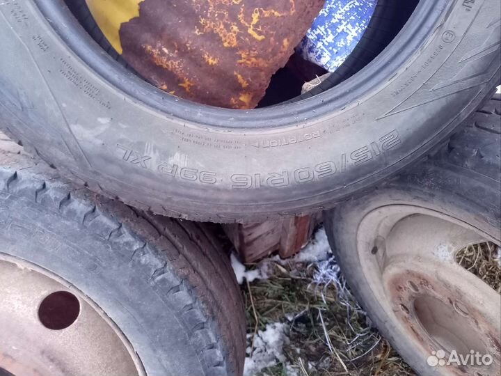 Accelera Epsilon 215/60 R16 27L