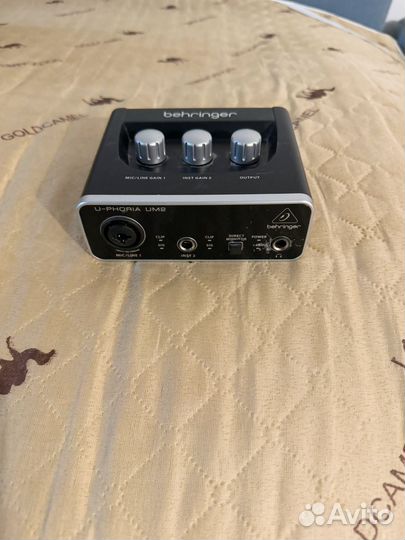 Behringer uphoria um2 звуковая карта