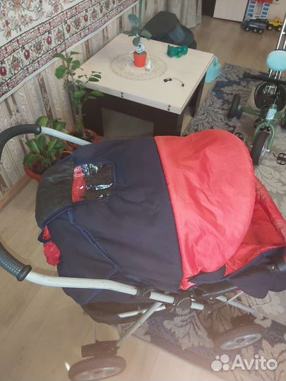 Детская коляска