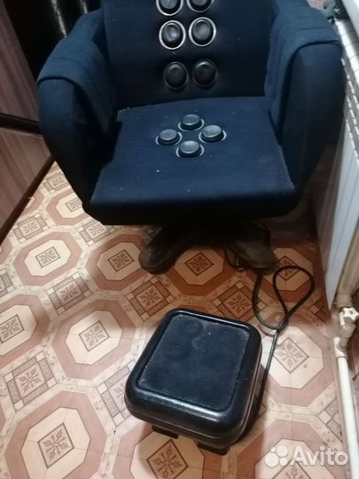 Массажное кресло