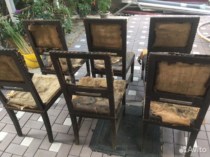 Старинный стул