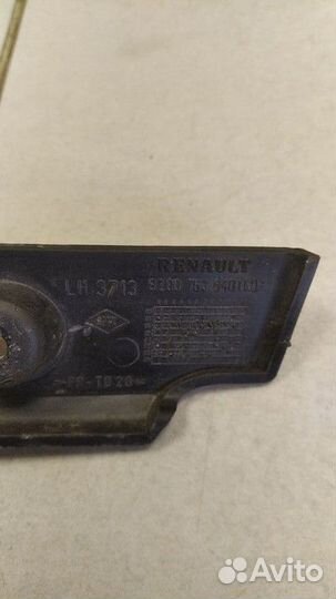 Накладка петли капота Renault Logan