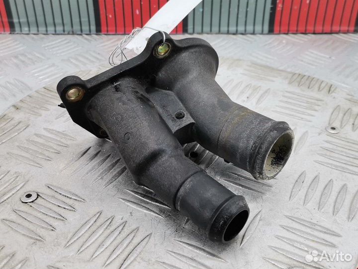 Корпус термостата Ford Fusion 2002 1707050