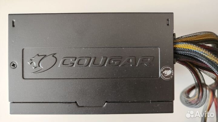Блок питания Cougar STX 550
