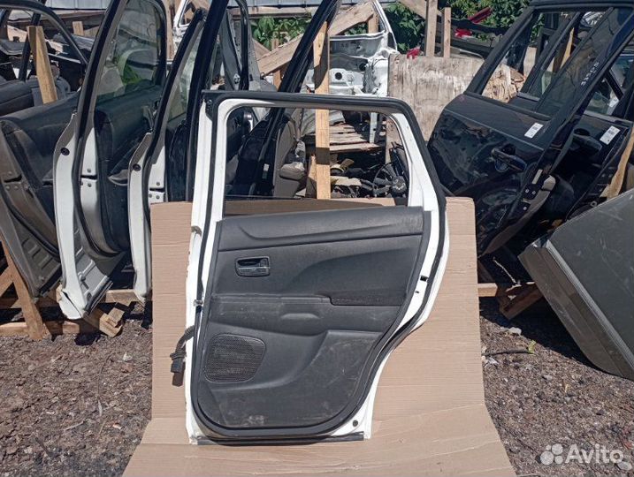 Дверь задняя правая Mitsubishi Asx 2010-2020