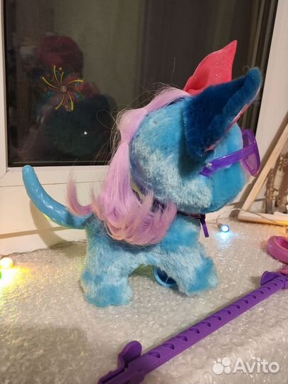 Интерактивная собачка на поводке Furreal Friends