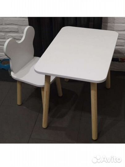 Новый набор стол и стул