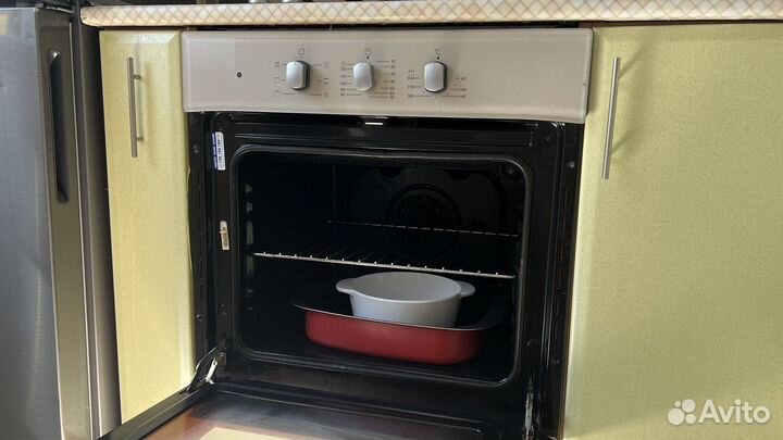 Духовой шкаф + варочная поверхность aristone 10/10