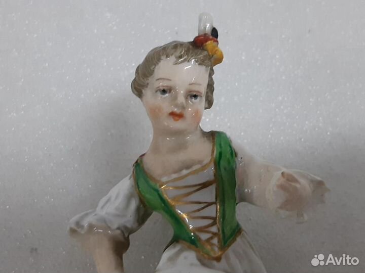 Статуэтка миниатюра фарфор Танцовщица Ангел