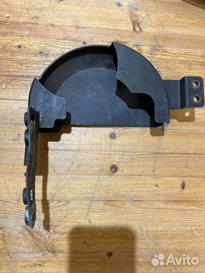 Кожух ремня грм Ситроен Джампер 2.5 9630041880