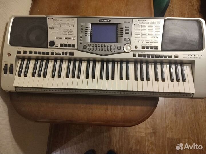 Синтезатор yamaha psr2000
