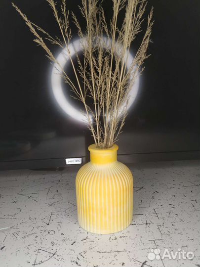 Ваза из гипса