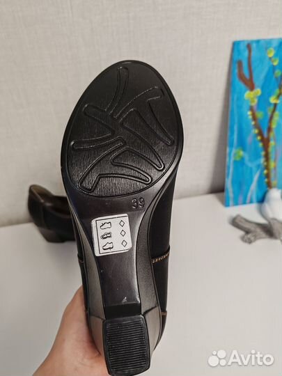 Туфли женские 39 размер