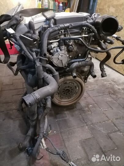 Двигатель AXZ Volkswagen Passat B6 3.2