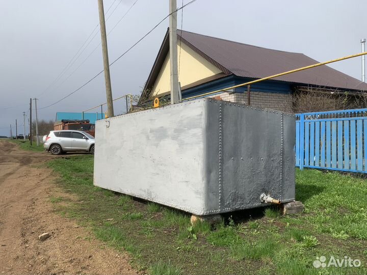 Емкость для воды