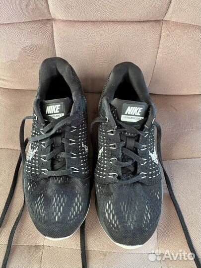 Женские кроссовки Nike 36 оригинал