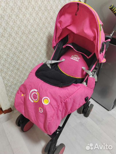 Прогулочная коляска