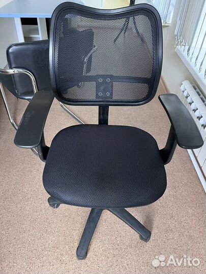 Кресло офисное