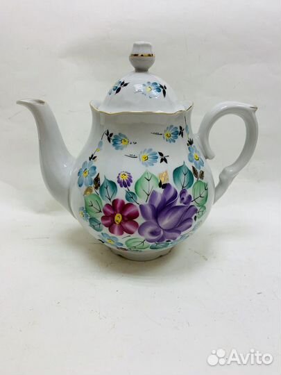 Чайник. Фарфор. Сысерть. СССР. Ручная роспись