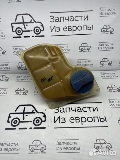 Расширительный бачок Ауди А6С5,Audi A6C5 2.5TDI