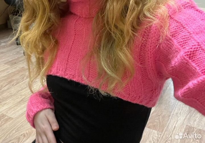 Свитер кроп