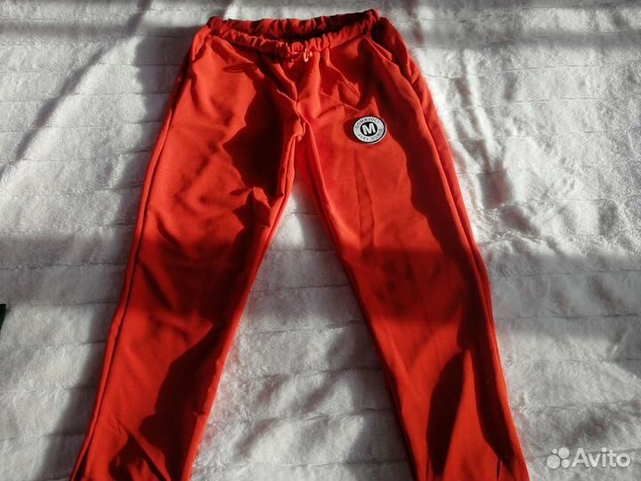 Костюм женский