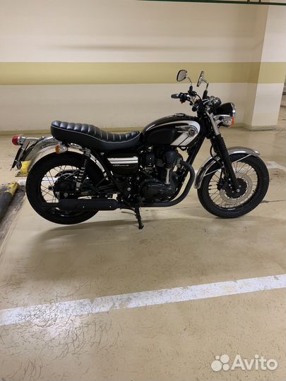 Kawasaki W800 SE