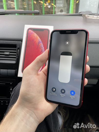 iPhone Xr, 64 ГБ