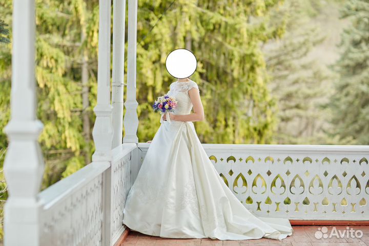 Шикарное платье, Испания, La Sposa - продажа