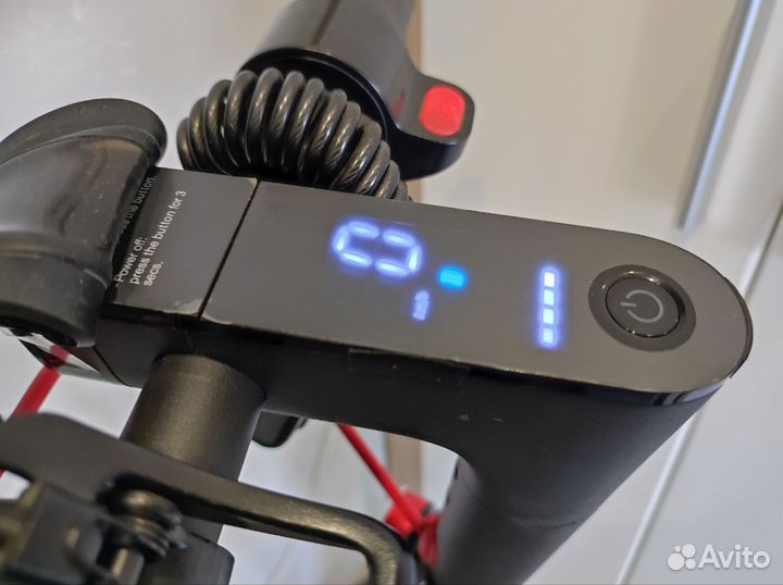 Электросамокат Xiaomi Mi Electric Scooter Pro