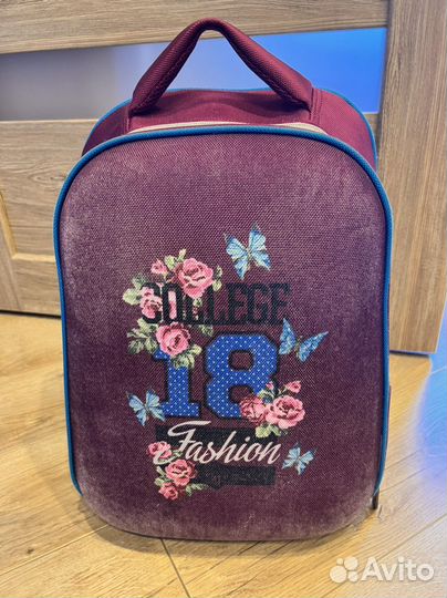 Рюкзак школьный для девочки ортопедический