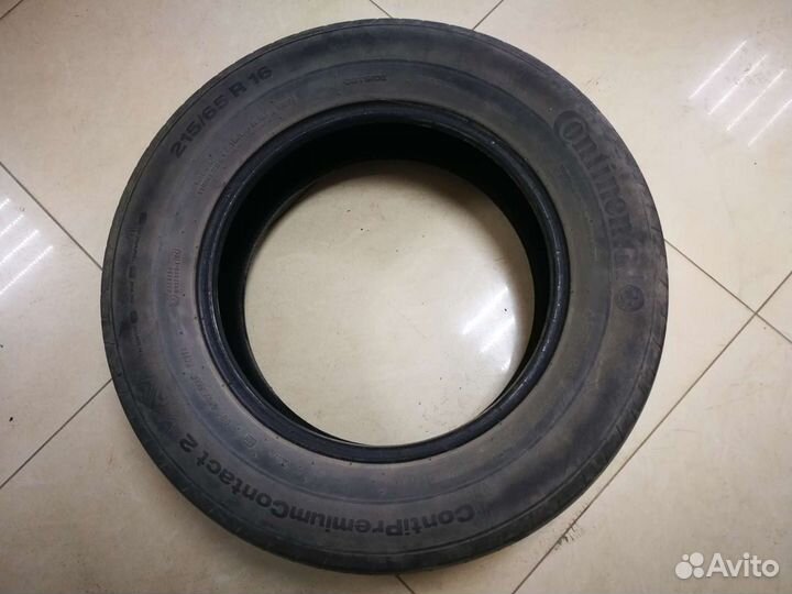 Continental ContiPremiumContact 2 215/65 R16