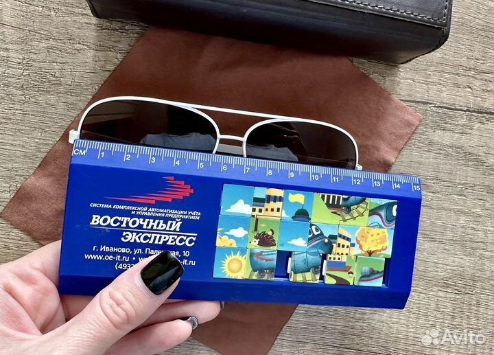 Солнцезащитные очки boss