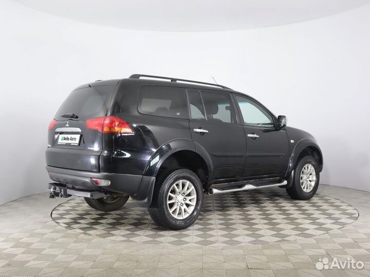 Mitsubishi Pajero Sport 2.5 AT, 2013, 270 869 км