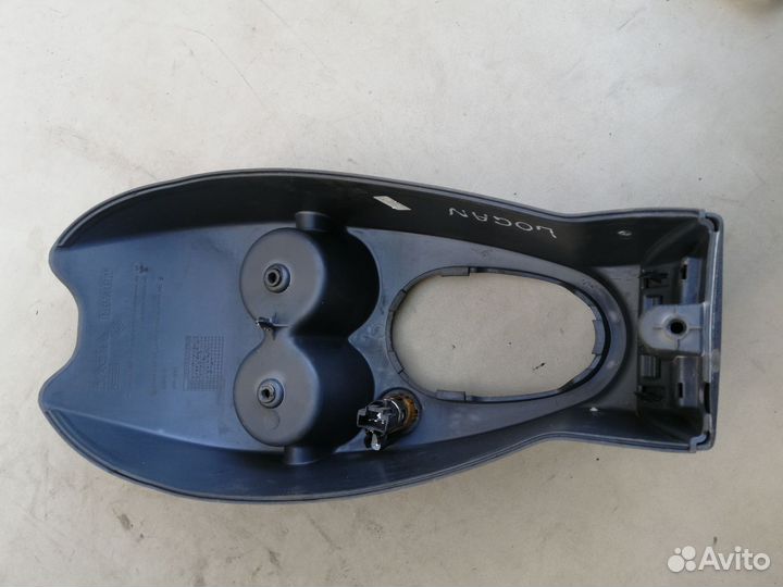 Консоль под рычаг МКПП для Renault Logan 2005-2014