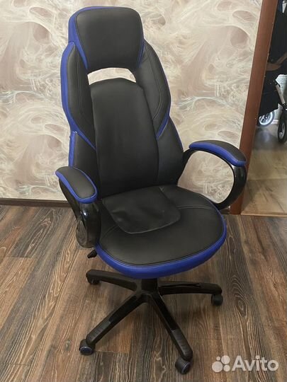 Компьютерное кресло