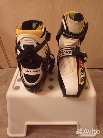 Профессиональные лыжные ботинки Salomon