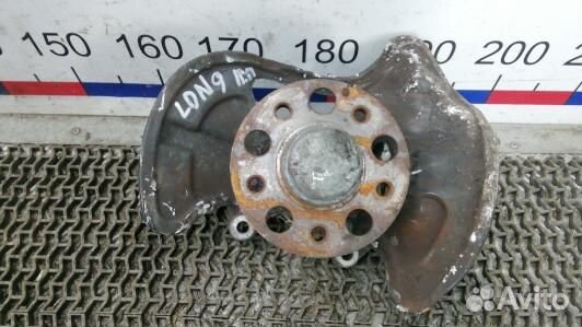 Ступица передняя правая mercedes benz C-class W204