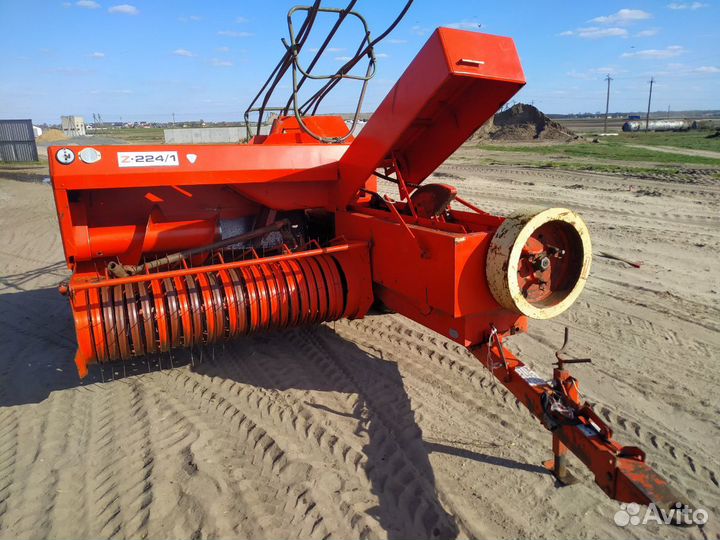 Пресс-подборщик Sipma Z224/1, 1998