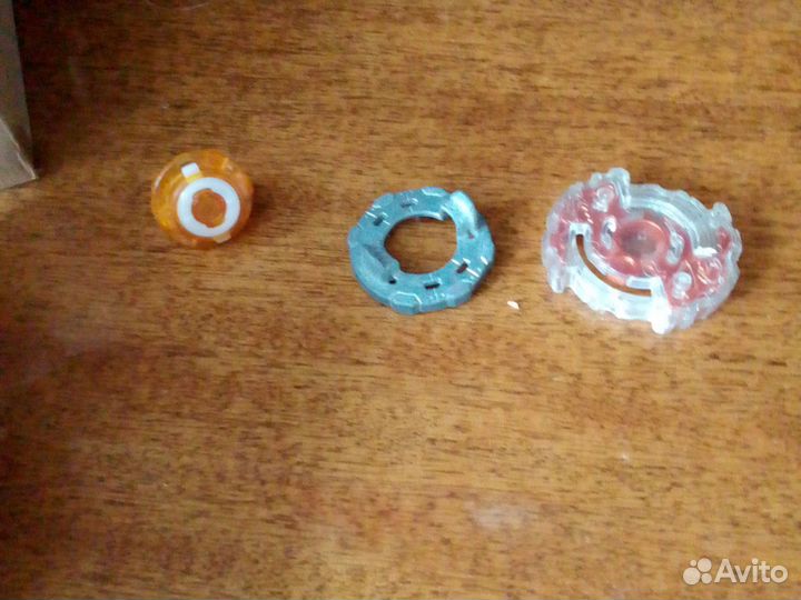 Волчки бейблэйдрактовор