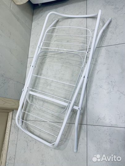 Ванночка для купания с подставкой