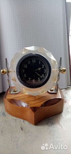 Самолетные часы