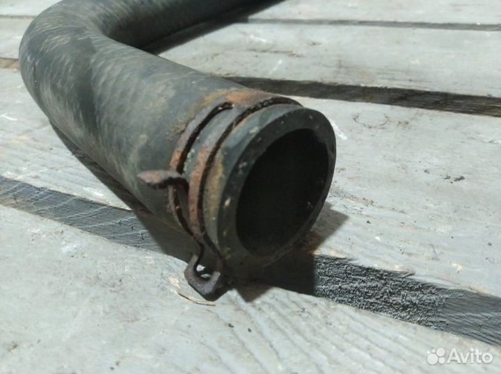 Патрубок системы охлаждения Chevrolet Lacetti