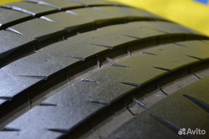 Michelin Pilot Sport 4 SUV 275/45 R21