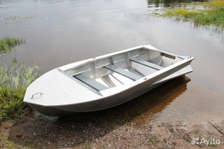 Алюминиевая лодка Мста-Н 3.5 м., новая, с булями