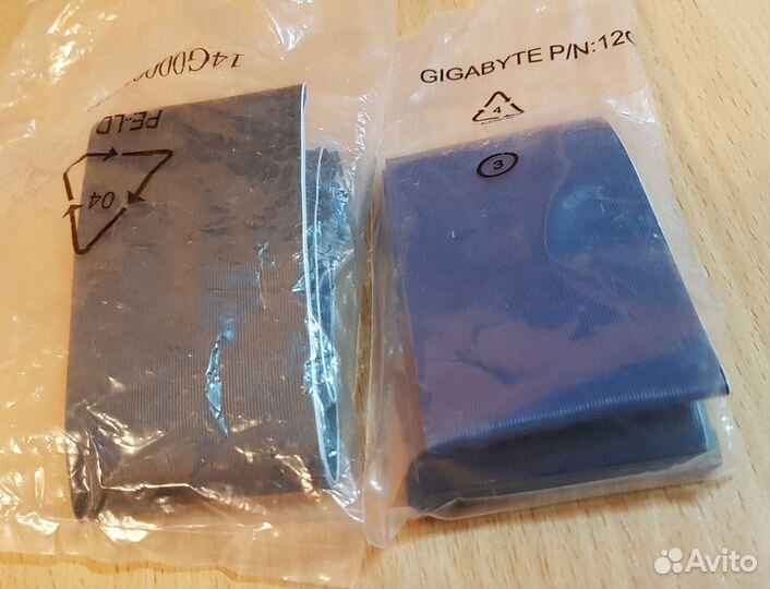 Шлейф asus E253299, gigabyte E314998