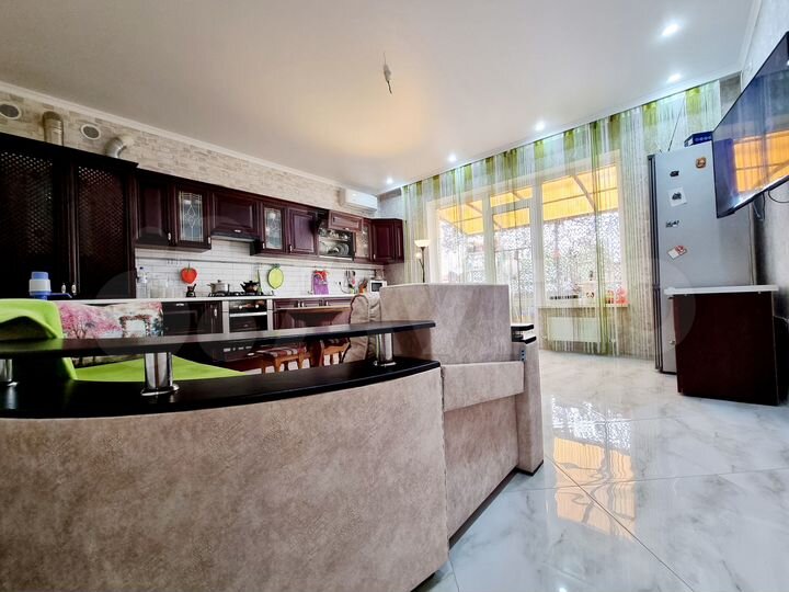 Дом 97,3 м² на участке 5,6 сот.