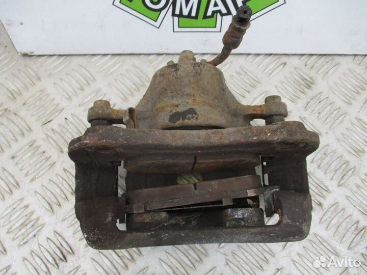 Суппорт передний правый Kia Rio 3 2012г