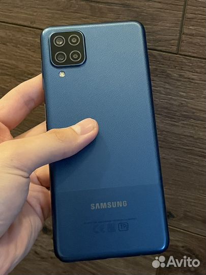 Телефон Samaung Galaxy A12 64гб